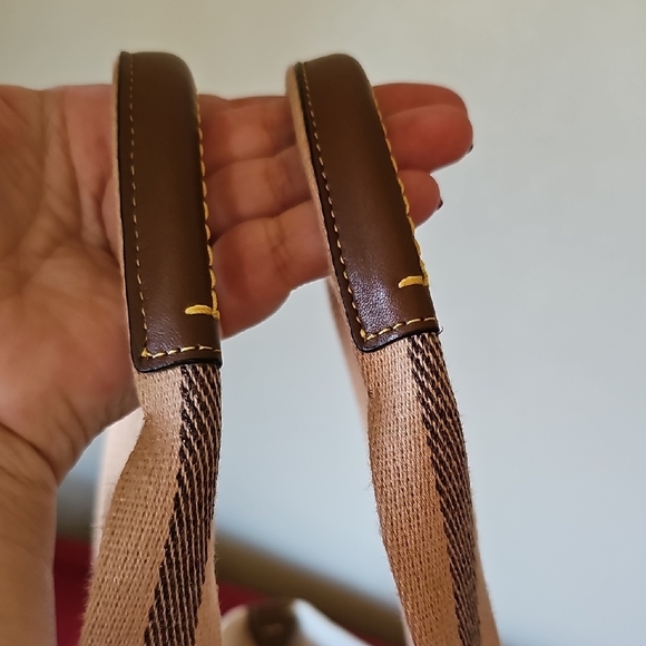 Coach VANDAL GUMMY BEAR Floral Canvas Tote EUC - Picture 11 of 14